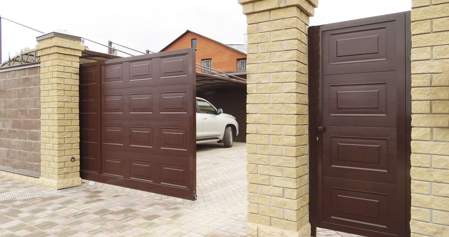 Ворота с калиткой в Новотитаровской под ключ